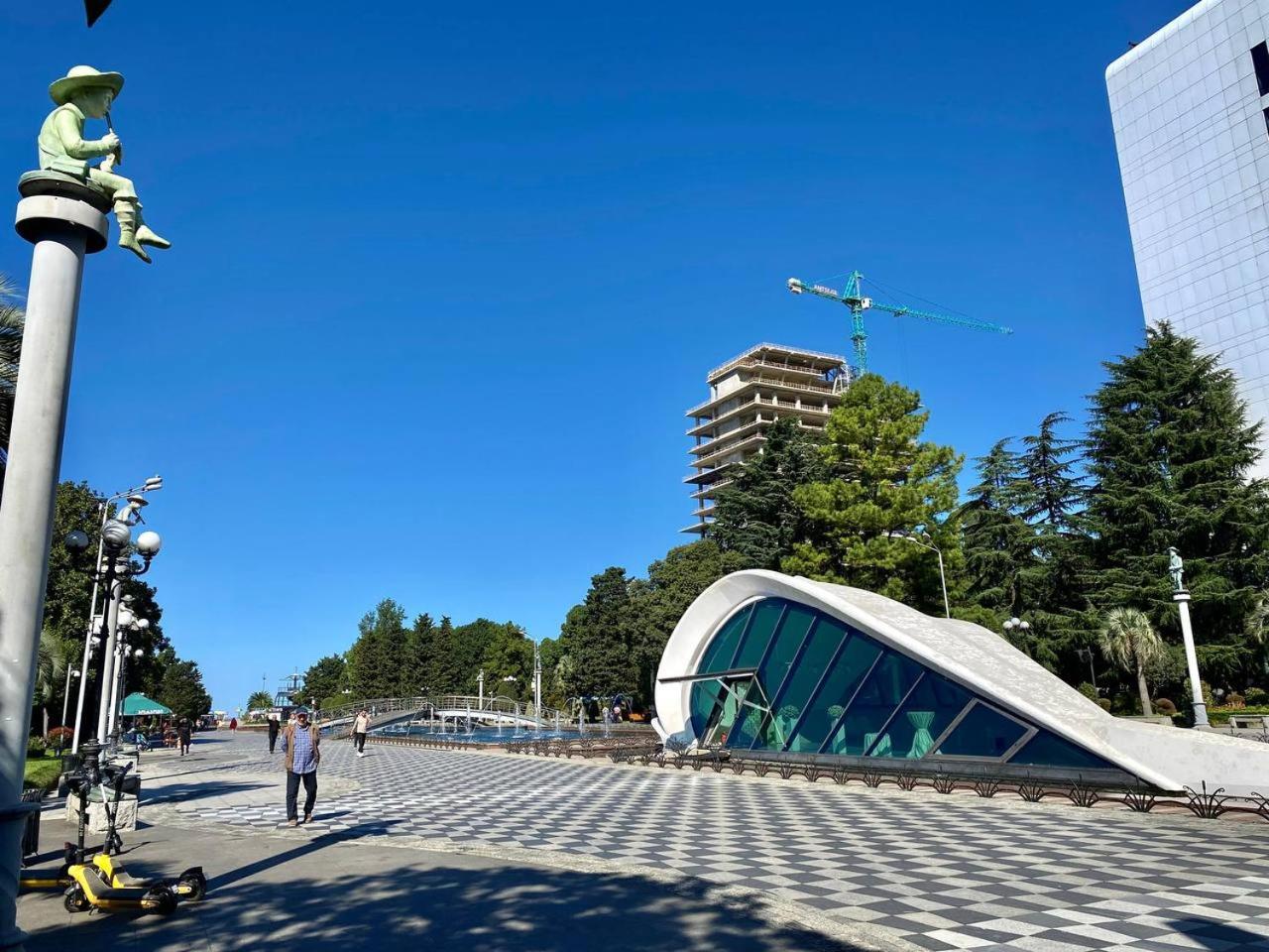 Apartments With Sea And Mountain Views, Portа Batumi Tower Eksteriør billede