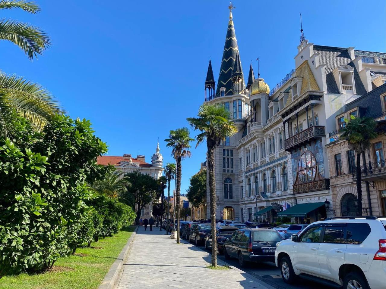 Apartments With Sea And Mountain Views, Portа Batumi Tower Eksteriør billede